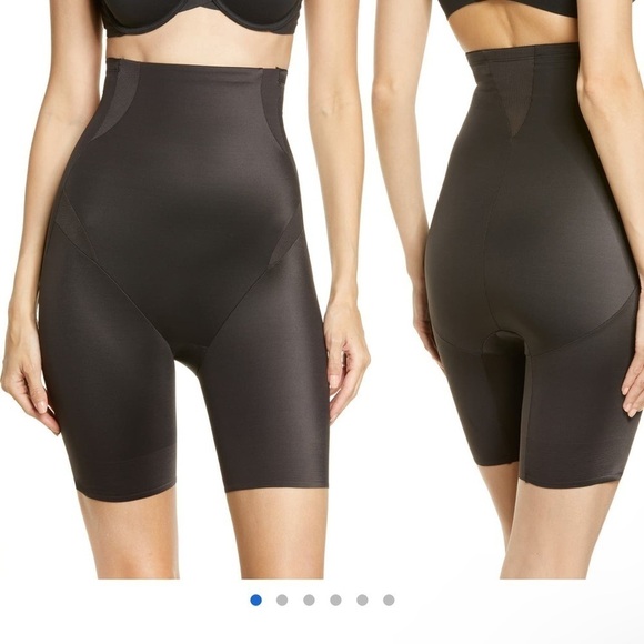 Cooling High Waist
Thigh Slimmer - Picture 1 of 3